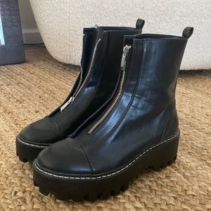 Zara chunky boot
